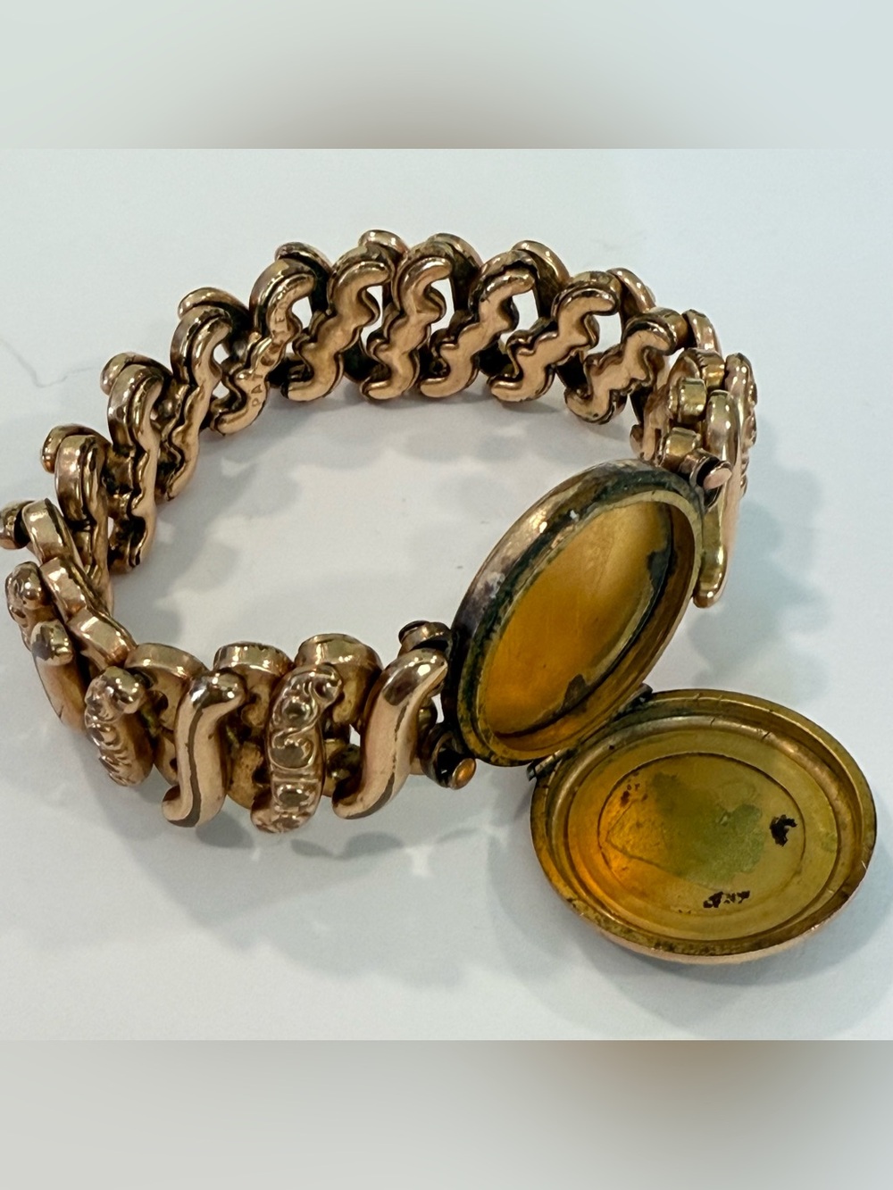 Vintage Rolled Gold Expansion Bracelet Photo Locket Monogram Victorian Style - Picture 12 of 16
